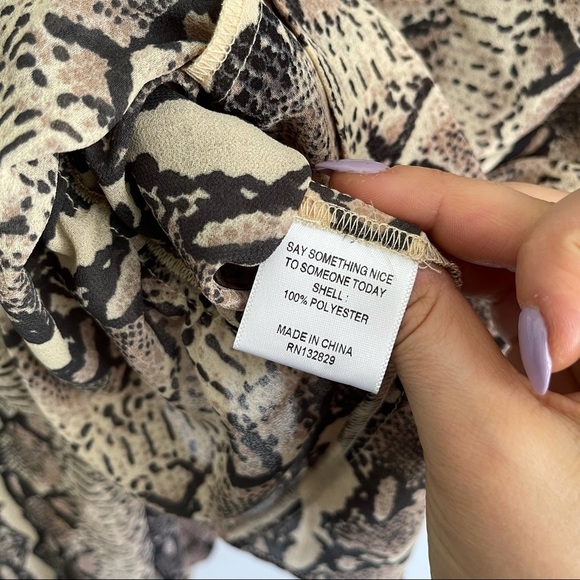 Revolve LPA Pinched Shoulder Snake print long sleeve wrap style blouse M - Picture 10 of 10